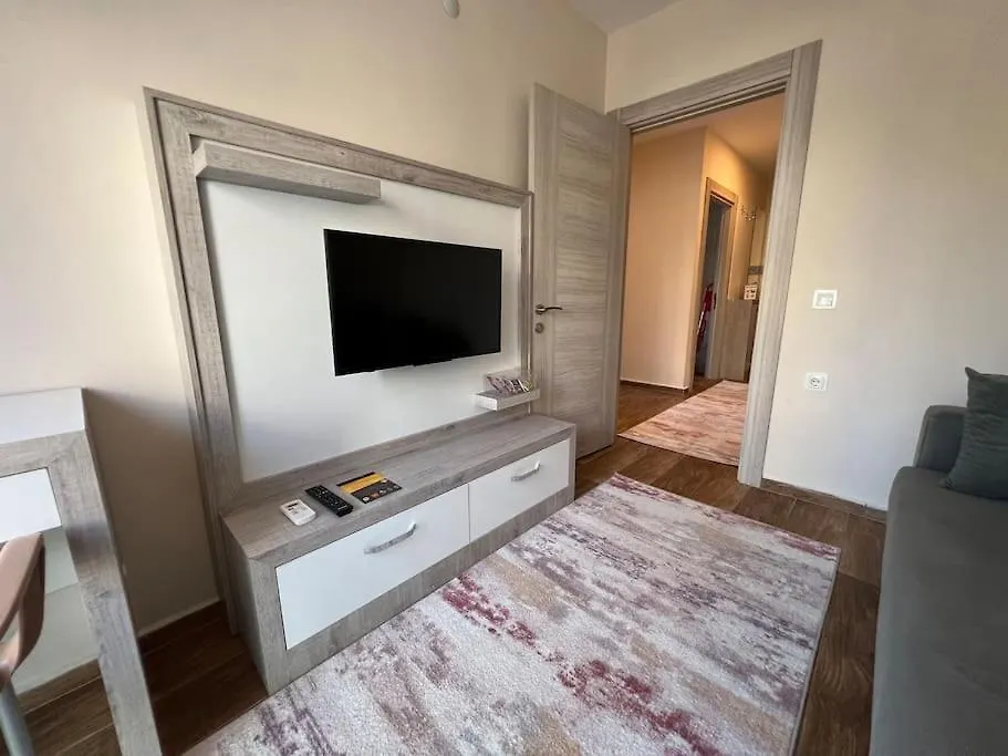 Merkezi, Sik, Denize 3 Km Kueltuer Kafeler Cad. 2 Dk '13' Antalya Appartement