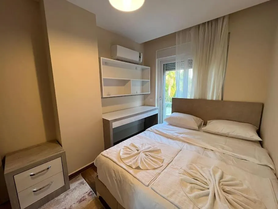 Appartement Merkezi, Sik, Denize 3 Km Kueltuer Kafeler Cad. 2 Dk '13' Antalya